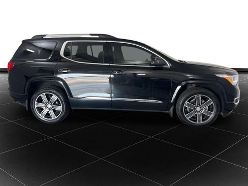 Used 2017 GMC Acadia Denali w/ Technology Package AWD/4WD image 6