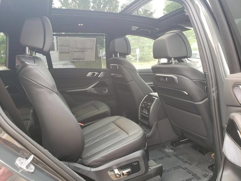 New 2027 BMW X7 M60i AWD/4WD image 19