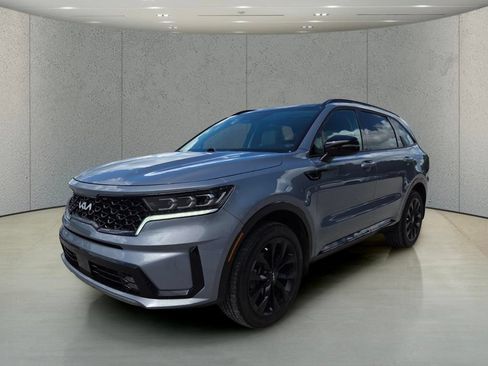 Used 2023 Kia Sorento SX AWD/4WD image 11