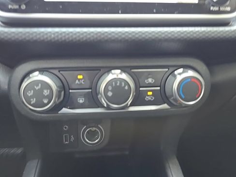 Certified 2025 Nissan Kicks Play S FWD image 15