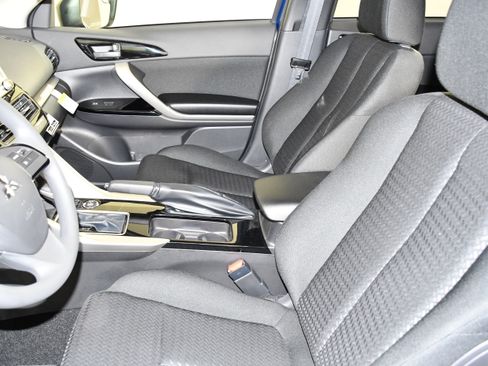 New 2026 Mitsubishi Eclipse Cross LE AWD/4WD image 14