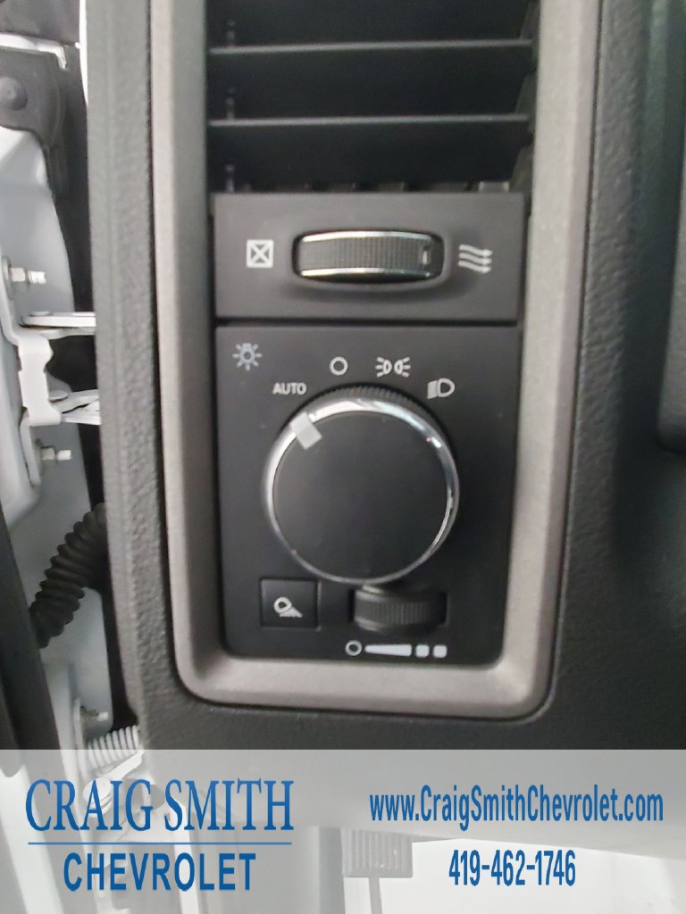 Used 2018 RAM 1500 Tradesman AWD/4WD image 18