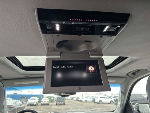 Certified 2016 GMC Yukon XL Denali w/ Open Road Package image 18