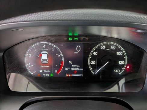 Used 2024 Honda HR-V LX image 11