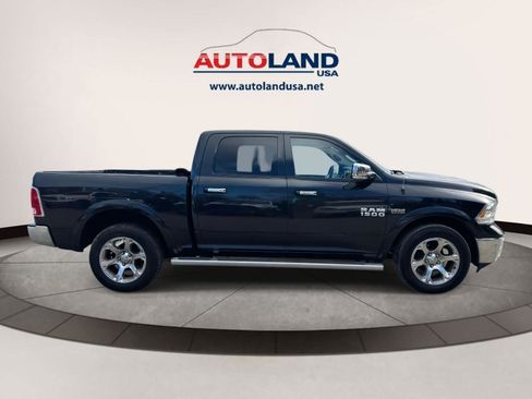 Used 2017 RAM 1500 Laramie w/ Convenience Group image 3