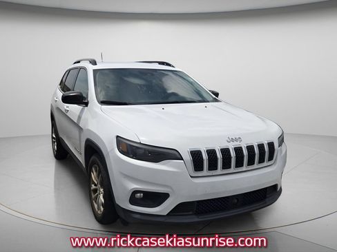 Used 2022 Jeep Cherokee Latitude Lux FWD image 4
