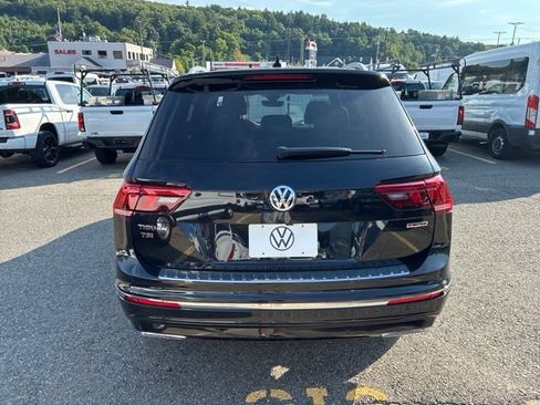Used 2020 Volkswagen Tiguan SEL Premium R-Line w/ 3rd Row Seat Package AWD/4WD image 6