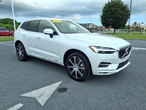 Used 2021 Volvo XC60 T6 Inscription w/ Advanced Package AWD/4WD image 3