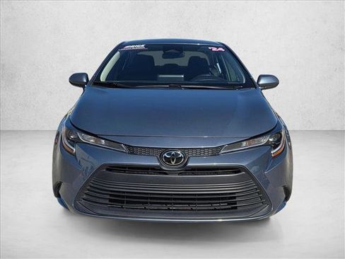 Certified 2024 Toyota Corolla LE image 2