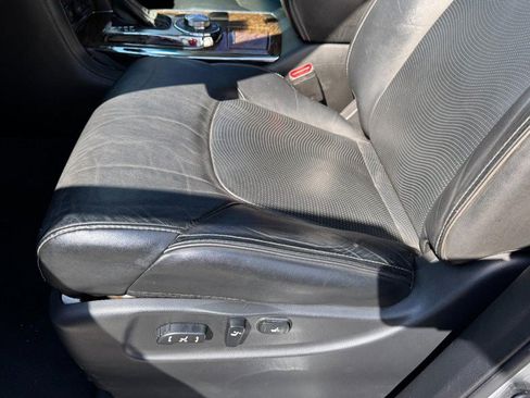 Used 2015 INFINITI QX80 4WD w/ 22" Wheel Package image 17