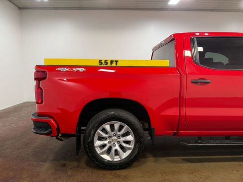Used 2023 Chevrolet Silverado 1500 Custom AWD/4WD image 34