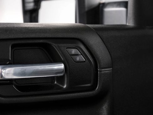 Used 2022 GMC Sierra 2500 SLE w/ SLE Convenience Package image 48