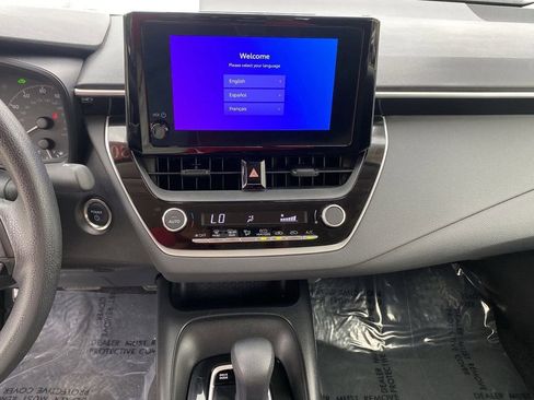 Certified 2025 Toyota Corolla LE w/ Convenience Package FWD image 33