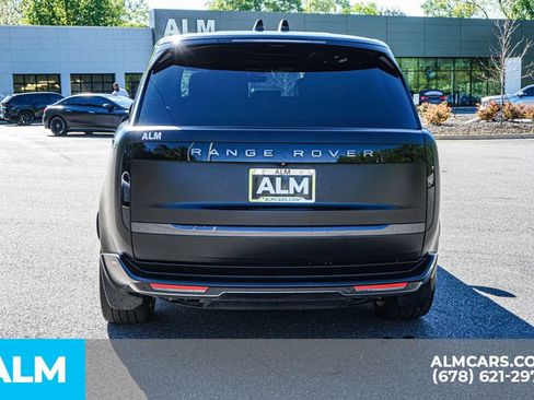 Used 2024 Land Rover Range Rover Long Wheelbase SE AWD/4WD image 10
