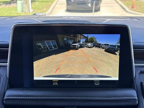 Used 2023 Chevrolet Suburban Premier RWD image 29