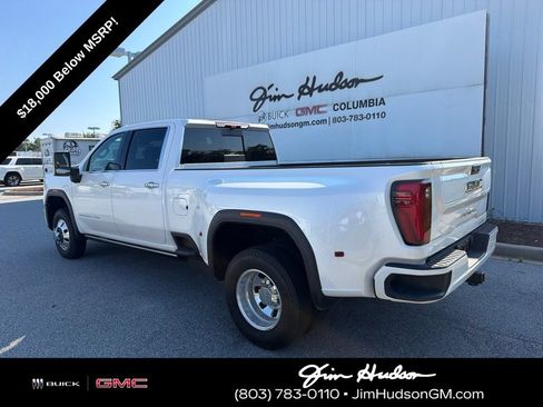 Used 2025 GMC Sierra 3500 Denali Ultimate AWD/4WD image 3