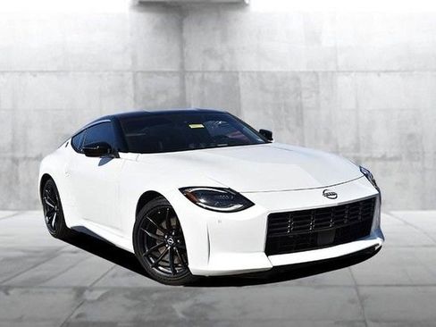 Certified 2024 Nissan Z Performance w/ Floor Mat Package image 2