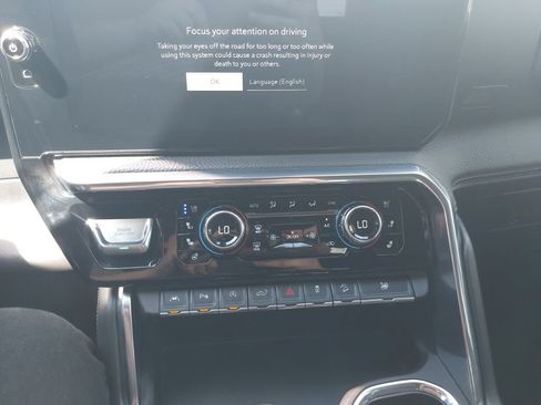 Used 2023 GMC Sierra 1500 Denali AWD/4WD image 18
