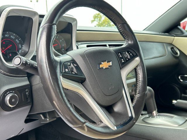 Used 2015 Chevrolet Camaro LT w/ 1LT Preferred Package RWD image 26