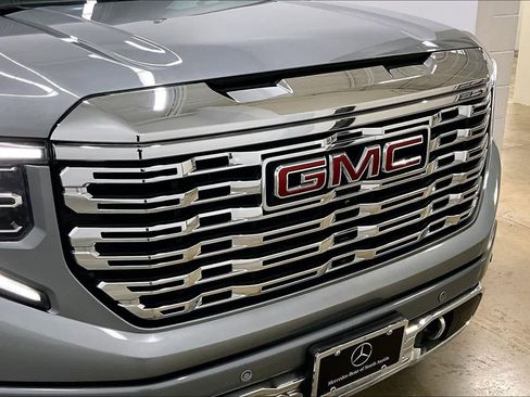 Used 2023 GMC Sierra 1500 Denali w/ Denali Reserve Package image 30