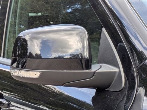 Used 2022 Dodge Durango R/T image 12