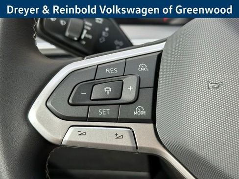 New 2026 Volkswagen Tiguan SE AWD/4WD image 14