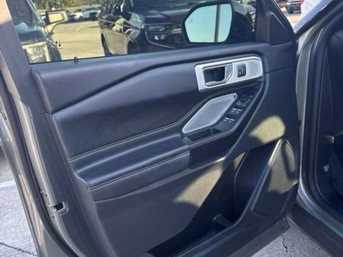 Certified 2020 Ford Explorer ST w/ Premium Technology Package AWD/4WD image 36