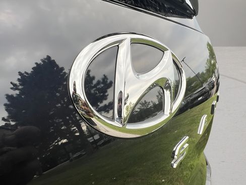 Certified 2024 Hyundai Palisade Calligraphy AWD/4WD image 37