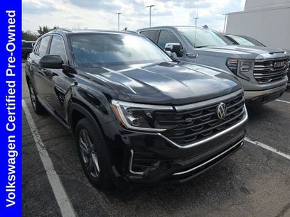 Used 2024 Volkswagen Atlas Cross Sport SEL R-Line