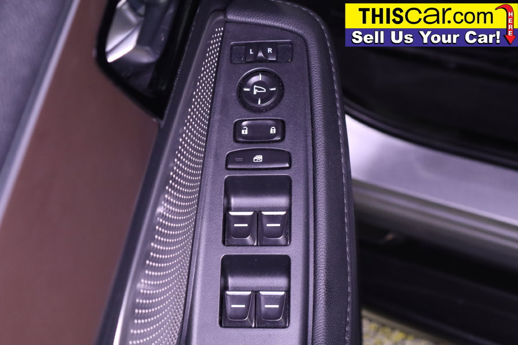 Used 2022 Acura MDX SH-AWD image 39