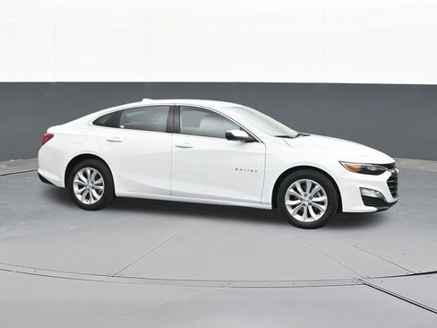 Used 2025 Chevrolet Malibu LT image 18