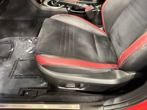 Used 2018 Subaru WRX STI Limited image 24