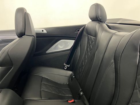 Used 2025 BMW M8 Competition image 32