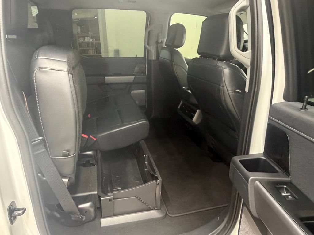 Used 2025 Ford F250 Lariat AWD/4WD image 13