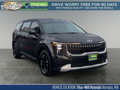 Used 2025 Kia Carnival LXS