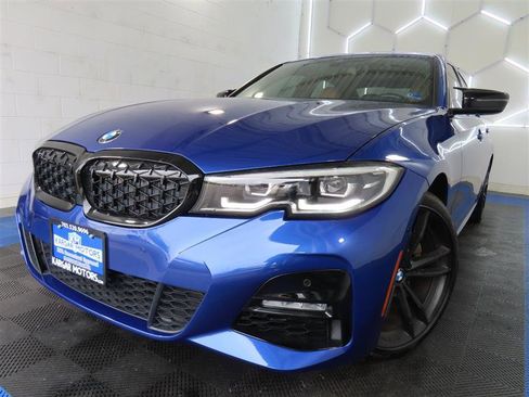 Used 2020 BMW 330i xDrive Sedan w/ M Sport Package AWD/4WD image 1