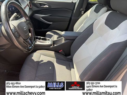 Used 2024 Chevrolet Trax RS FWD image 9