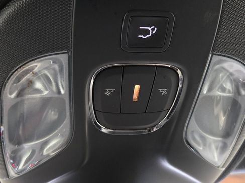 Certified 2021 Jeep Compass 80th Special Edition image 27