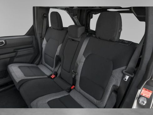 New 2026 Ford Bronco Big Bend image 10