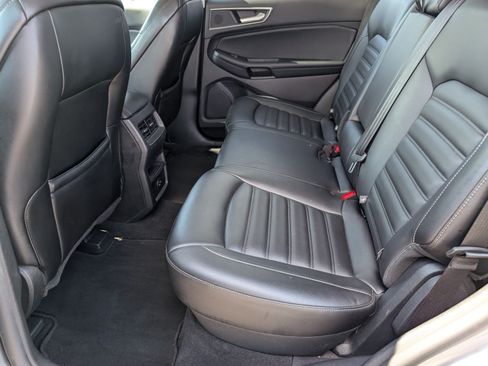 Used 2022 Ford Edge SEL AWD/4WD image 28