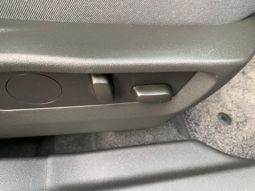 Certified 2023 Buick Envision Avenir AWD/4WD image 15