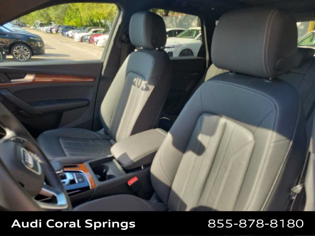 Used 2023 Audi Q5 2.0T Premium w/ Convenience Package AWD/4WD image 19