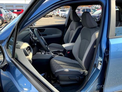 Certified 2025 Subaru Forester w/ Convenience Package #1 image 8