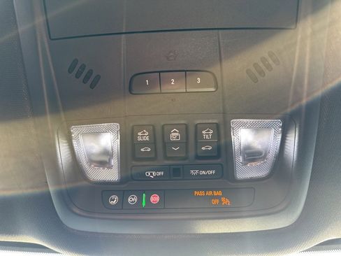 Used 2023 Buick Enclave Premium w/ Experience Buick Package image 28