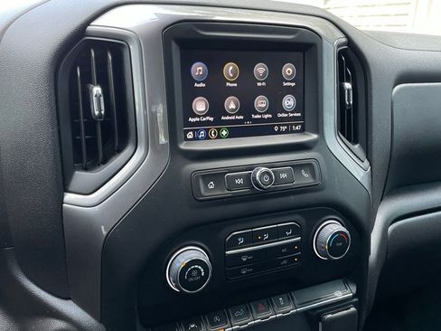 Used 2022 Chevrolet Silverado 1500 Custom AWD/4WD image 16