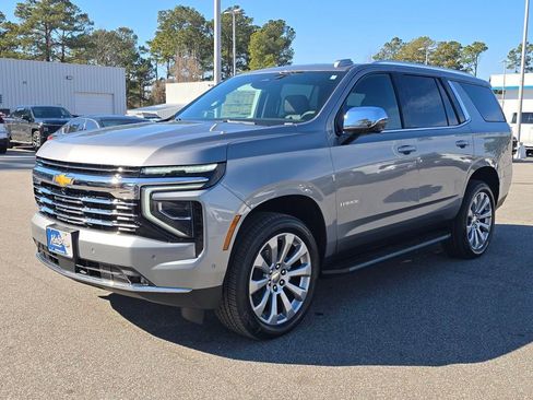 New 2026 Chevrolet Tahoe Premier w/ Sun And Tow Package AWD/4WD image 1