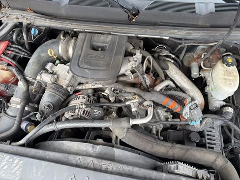 Used 2013 Chevrolet Silverado 2500 LT w/ Interior Plus Package image 14