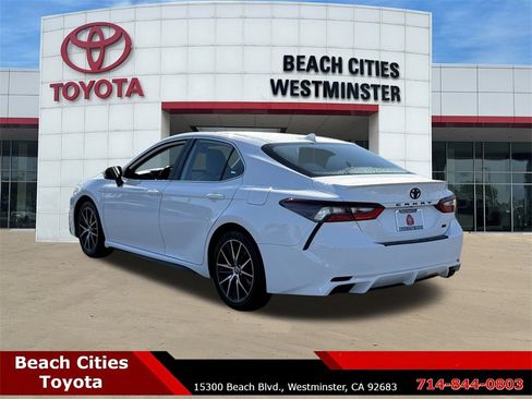 Certified 2023 Toyota Camry SE image 8