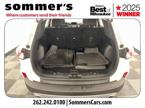 Used 2020 Ford Escape SE image 21