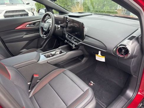 New 2026 Chevrolet Equinox EV RS w/ Convenience Package II FWD image 18